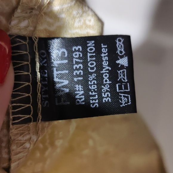 Bandana print POL button up top in camel - Picture 3 of 4